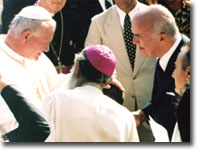 Il Papa Giovanni Paolo II incontra Marcello Candia a Marituba